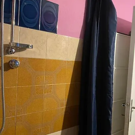 Apartamento Accogliente Bilocale 200mt Dal Mare Con Parcheggio